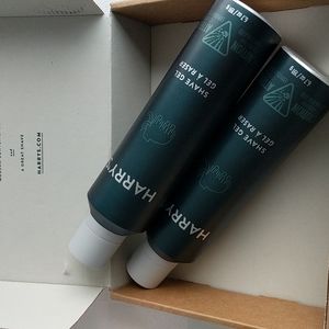 Harry's shave gel